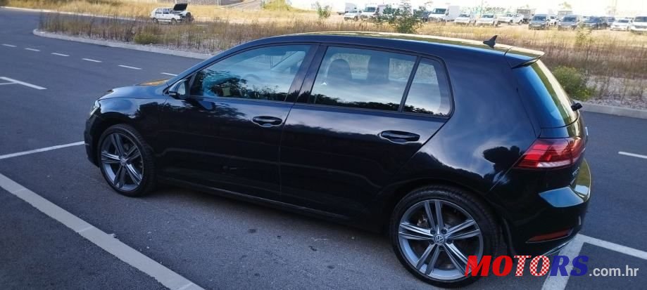 2017' Volkswagen Golf 7 1,4 Tsi Bmt photo #2