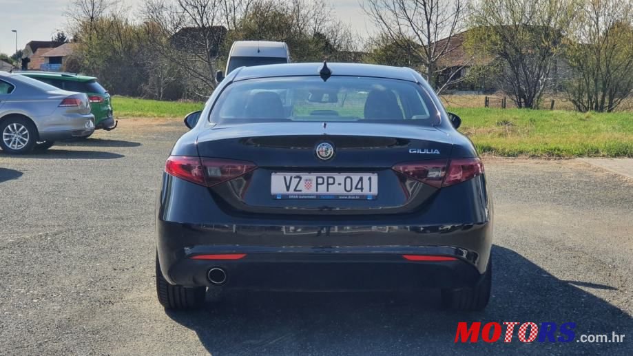 2016' Alfa Romeo Giulia 2,2 Jtd photo #4