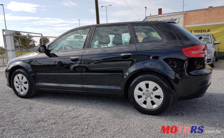 2011' Audi A3 1,6 Tdi photo #1