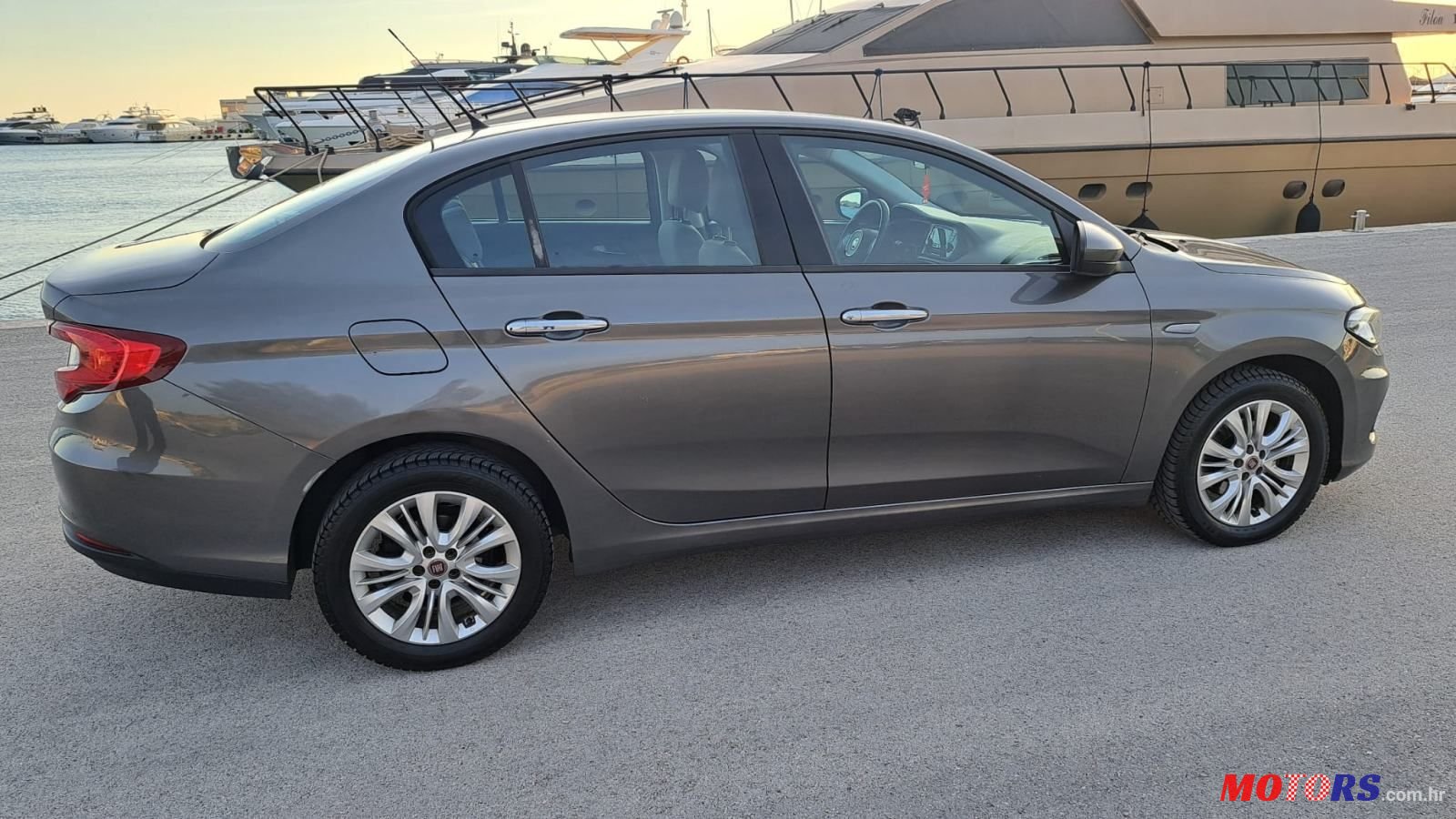 2016' Fiat Tipo 1,6 Multijet photo #3