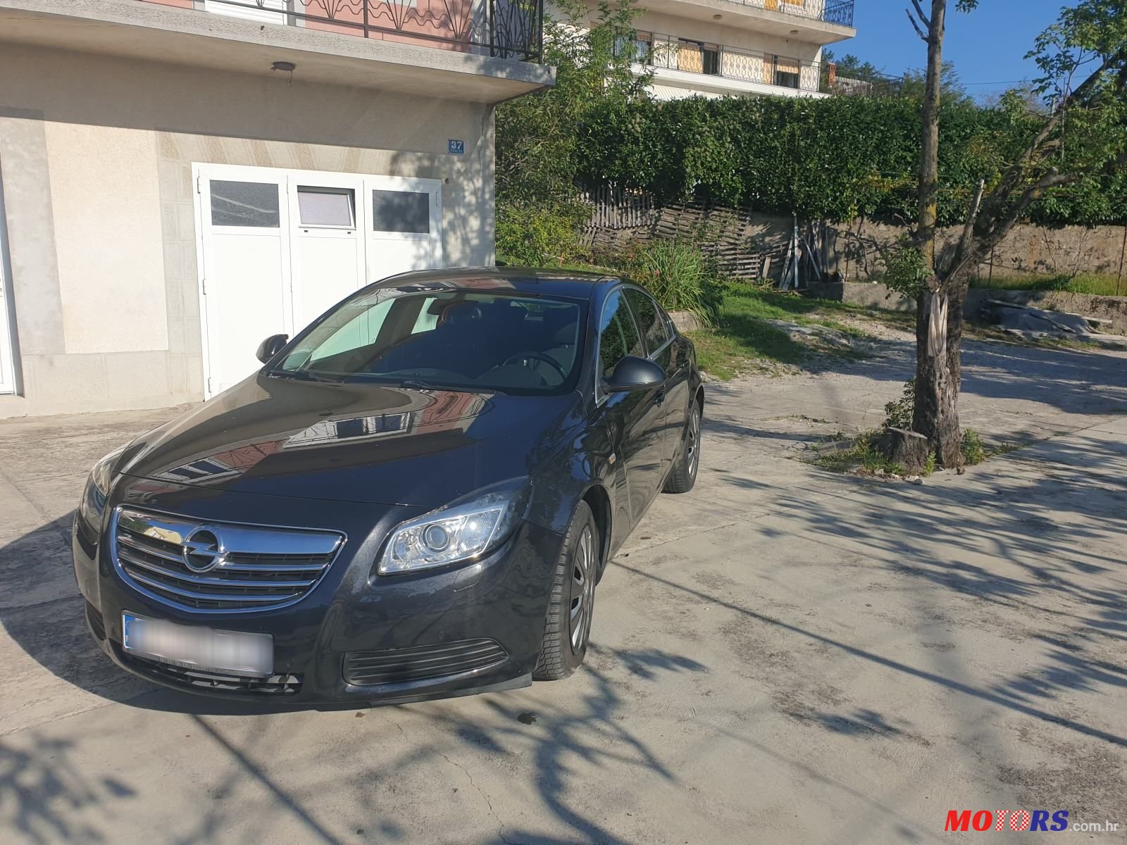 2010' Opel Insignia 2,0 Cdti photo #3