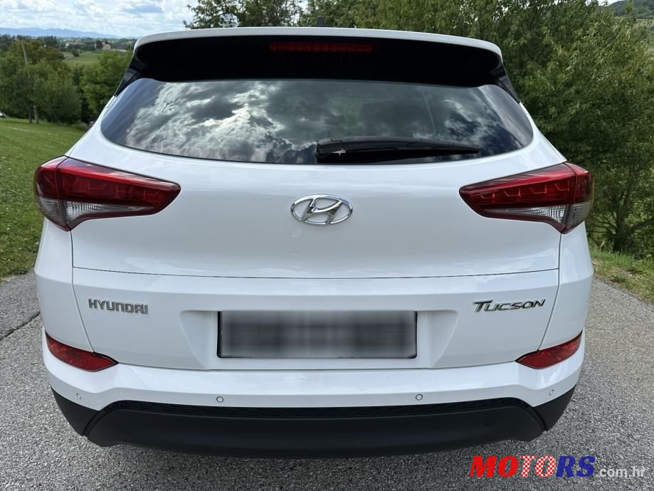2015' Hyundai Tucson 1.7Crdi photo #5