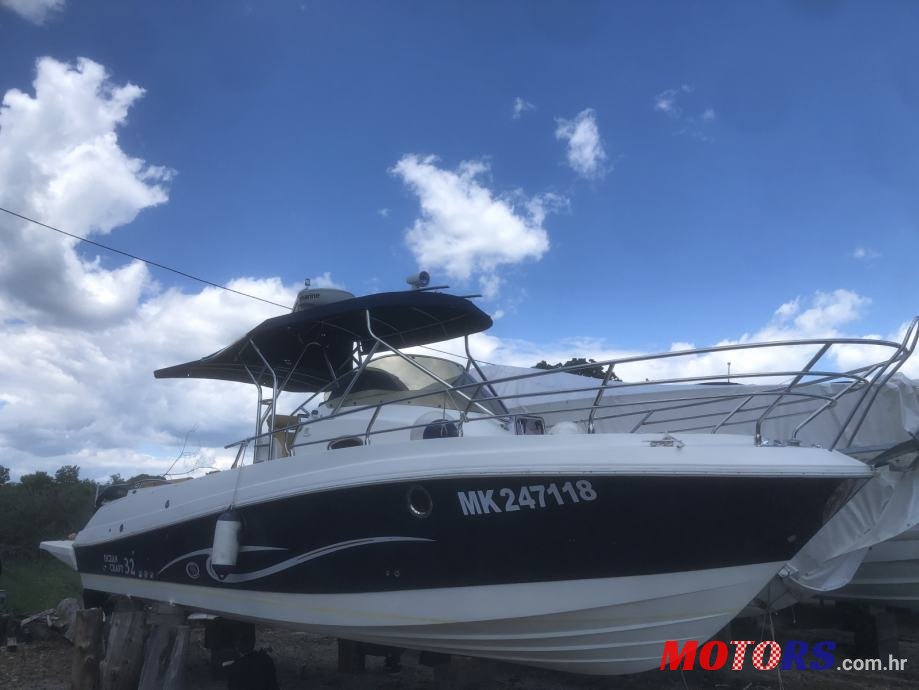 2010' Quicksilver ocean craft 32 photo #1