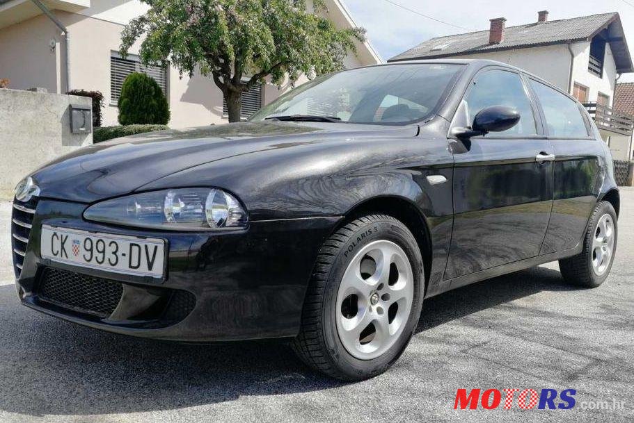 2006' Alfa Romeo 147 1,6 Ts 105 Ti photo #1