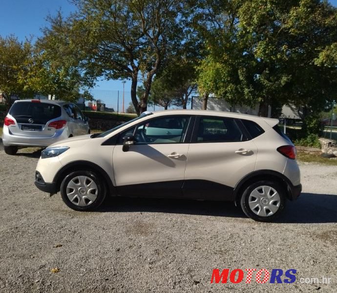 2014' Renault Captur photo #5