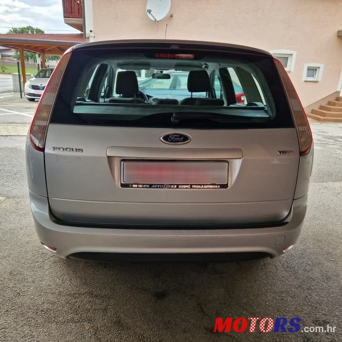 2010' Ford Focus 1,6 photo #6