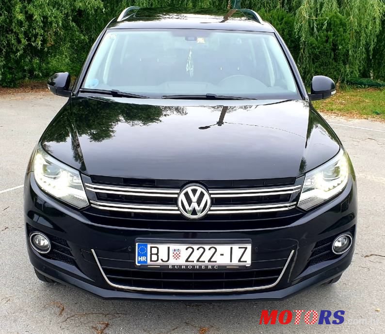 2014' Volkswagen Tiguan photo #3
