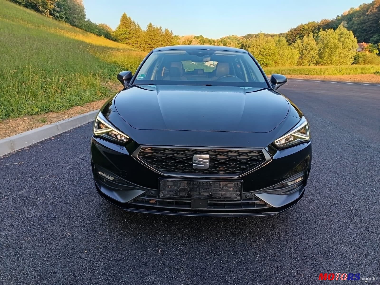 2020' SEAT Leon 2,0 Tdi photo #5