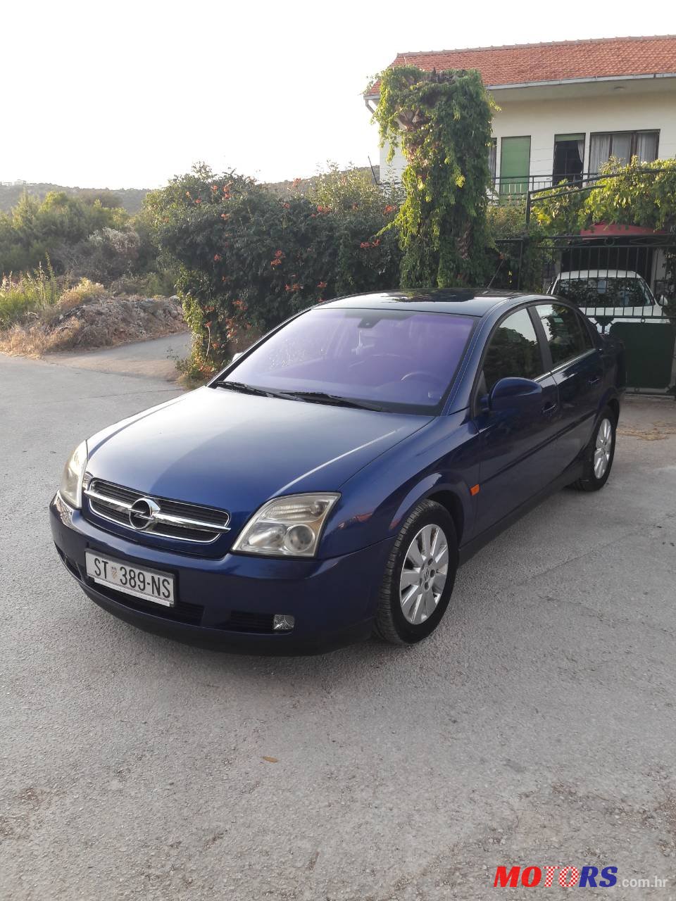 2003' Opel Vectra photo #1