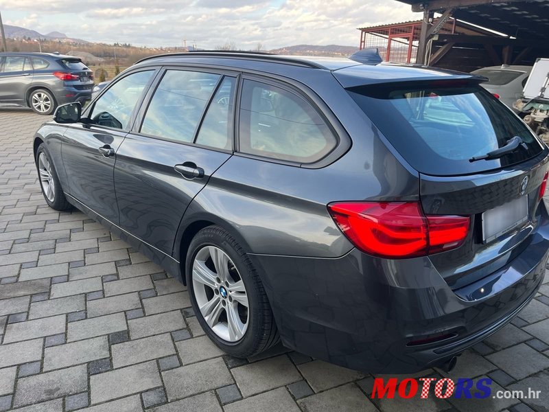 2017' BMW Serija 3 318D photo #4