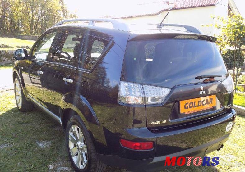 2007' Mitsubishi Outlander 2,0 Did photo #2