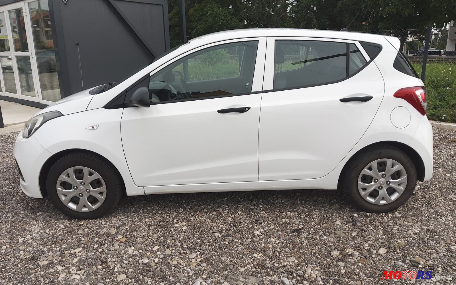 2015' Hyundai i10 1,0 photo #3