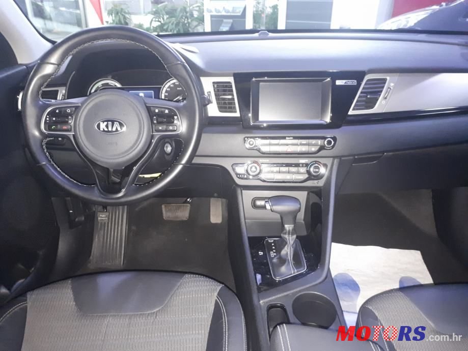 2017' Kia Niro 1.6 Gdi photo #5