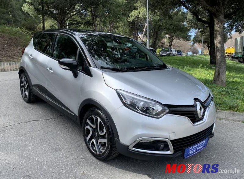 2016' Renault Captur Dci 90 photo #1