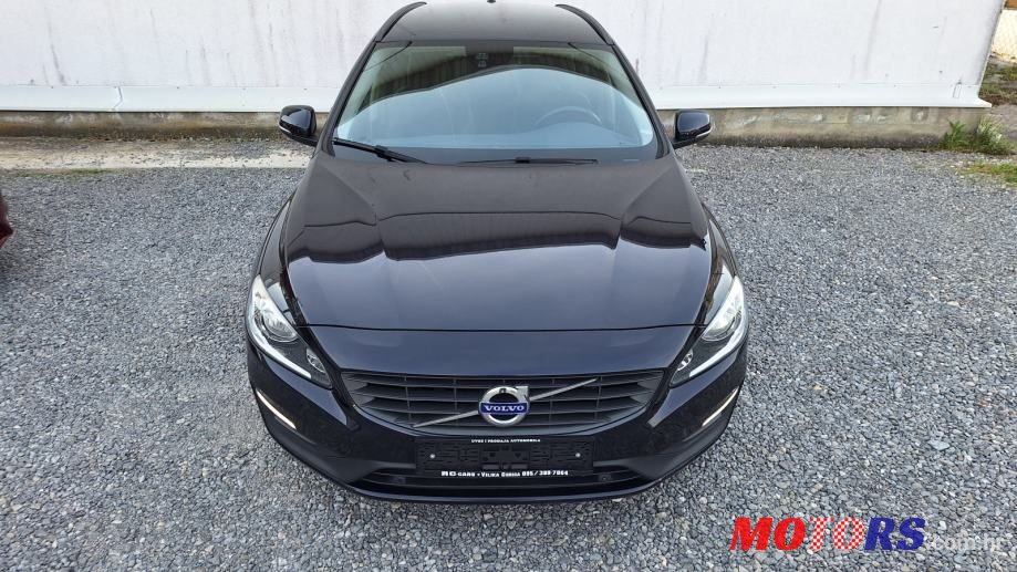 2017' Volvo V60 D3 photo #5