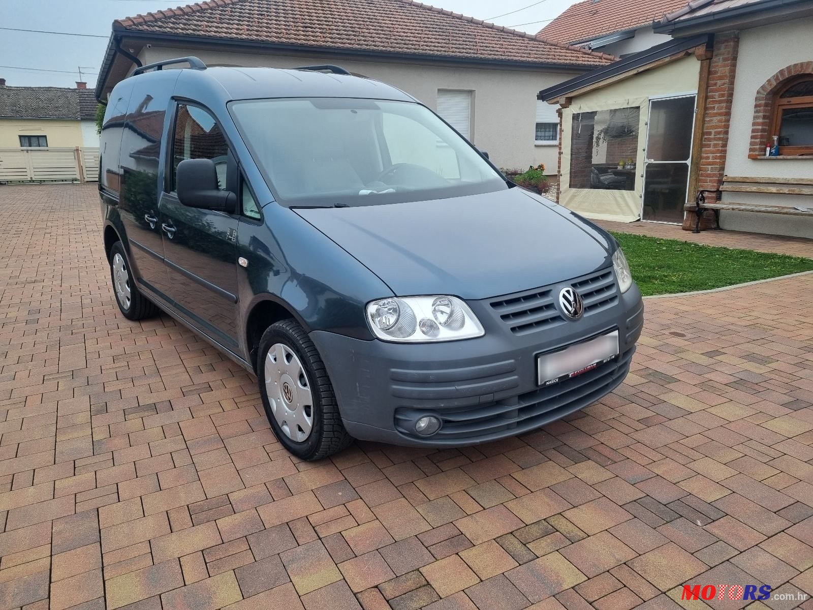 2010' Volkswagen Caddy 2,0 Tdi Kombi photo #5