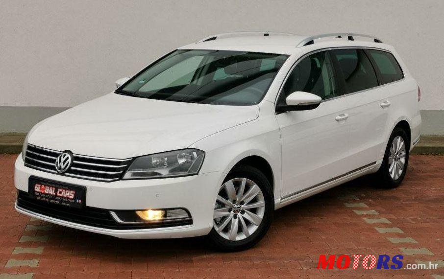 2011' Volkswagen Passat Variant 2,0 Tdi Bmt photo #1