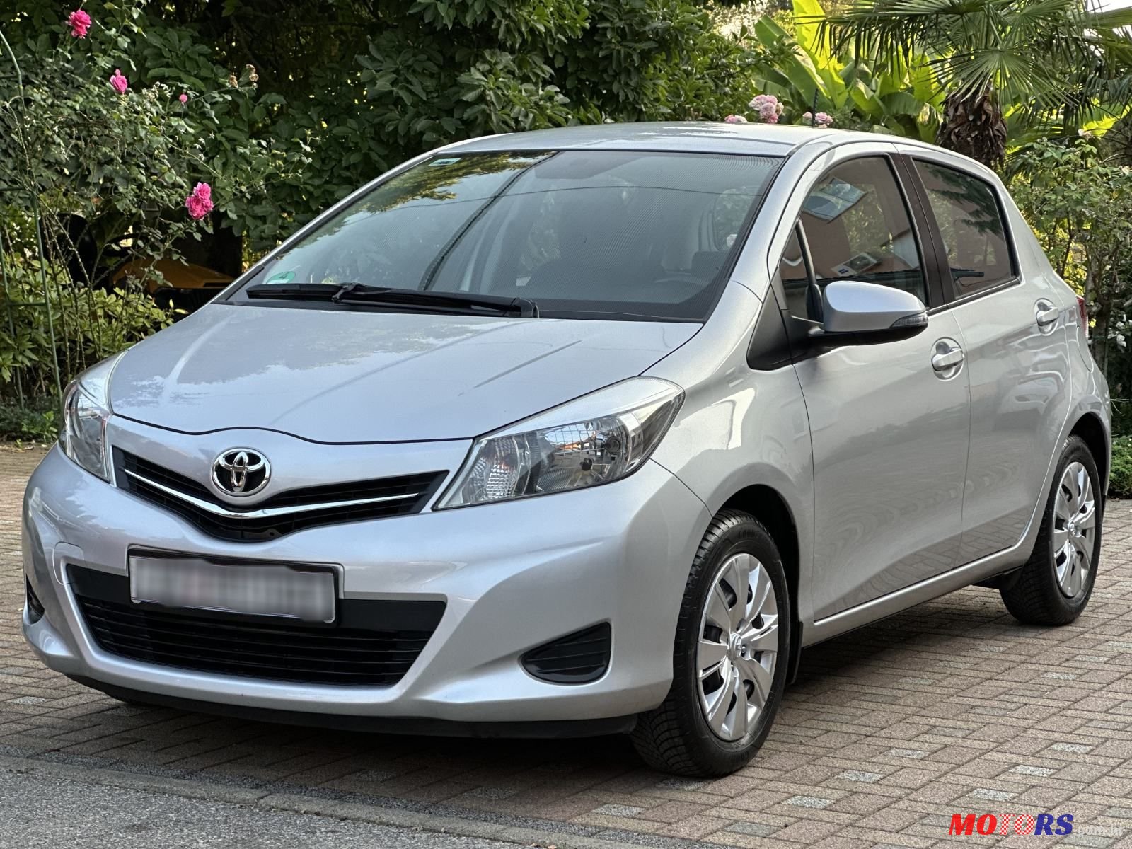 2012' Toyota Yaris 1,0 Vvt-I Sol photo #1