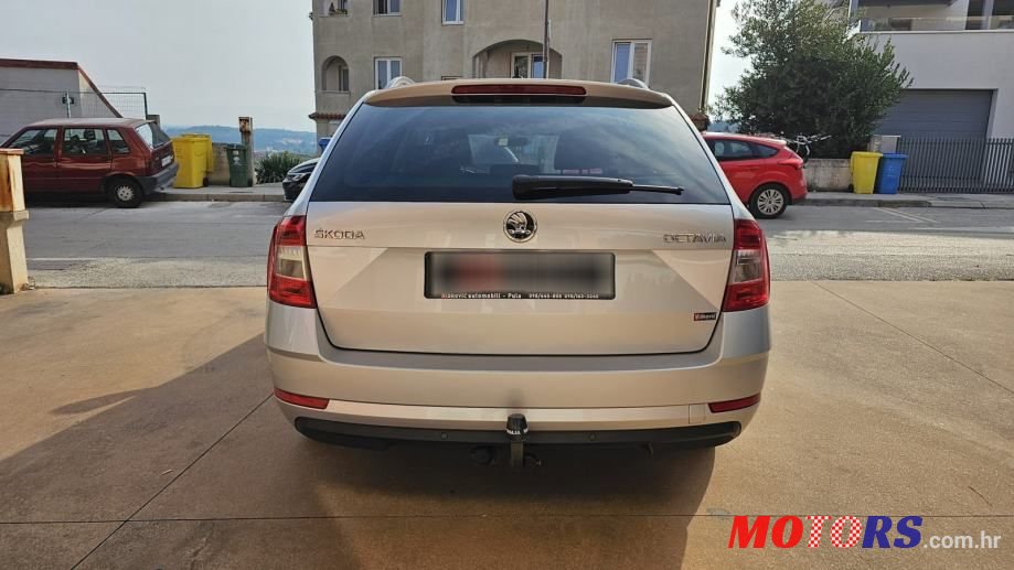 2019' Skoda Octavia Combi photo #6