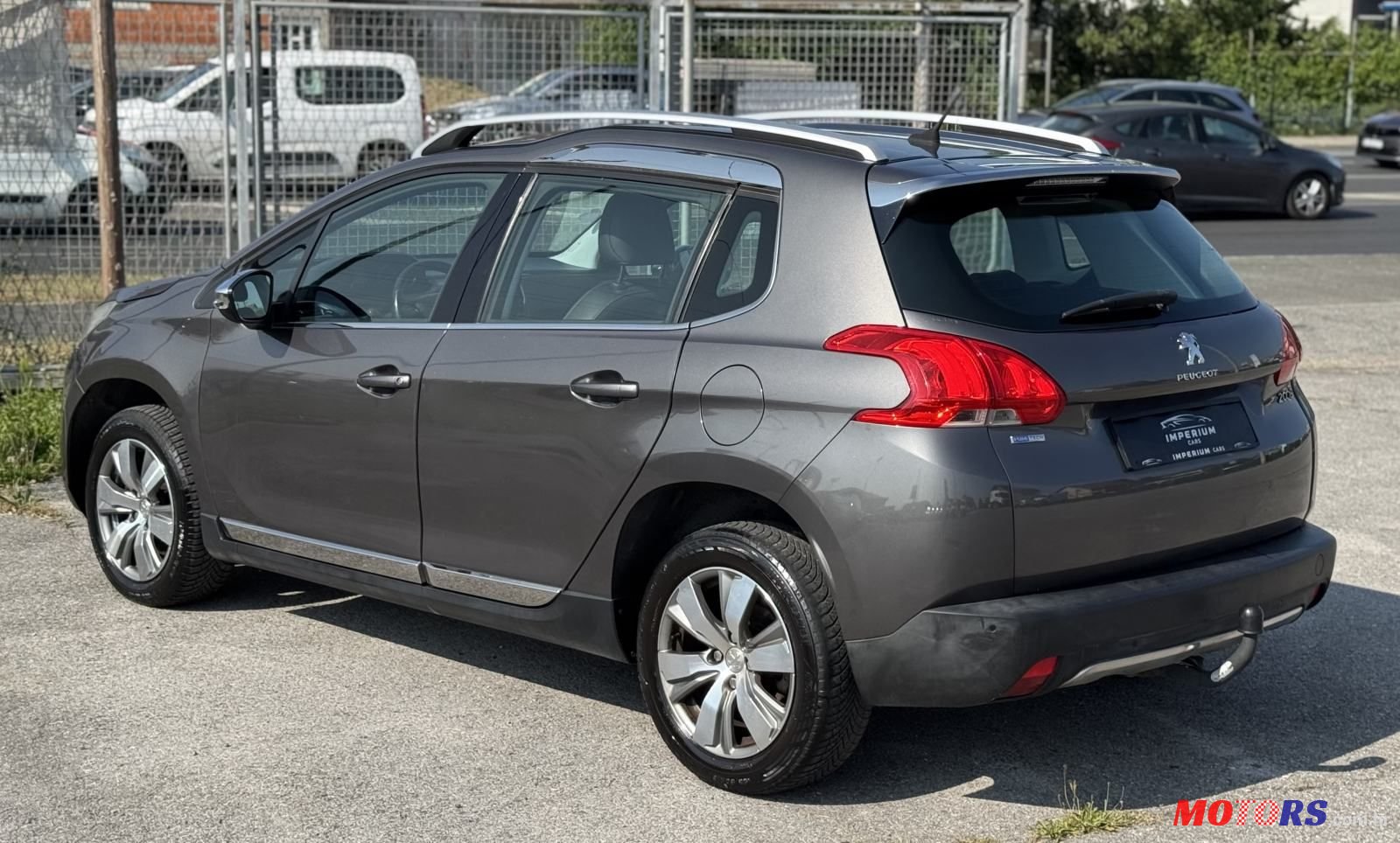 2016' Peugeot 2008 1,2 photo #6