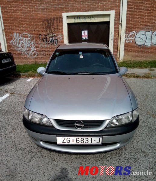 1999' Opel Vectra Comfort 1.6 i 16V photo #1