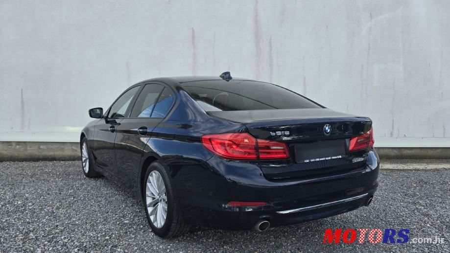 2020' BMW Serija 5 518D photo #6