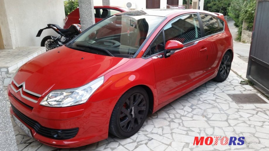 2008' Citroen C4 photo #1