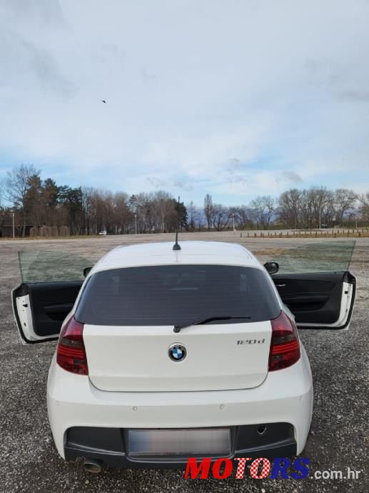 2011' BMW Serija 1 M photo #5