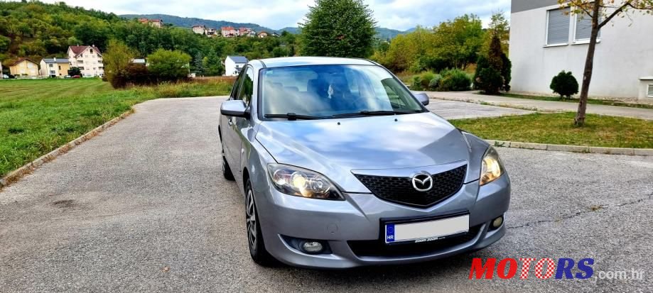 2005' Mazda 3 Sport photo #4