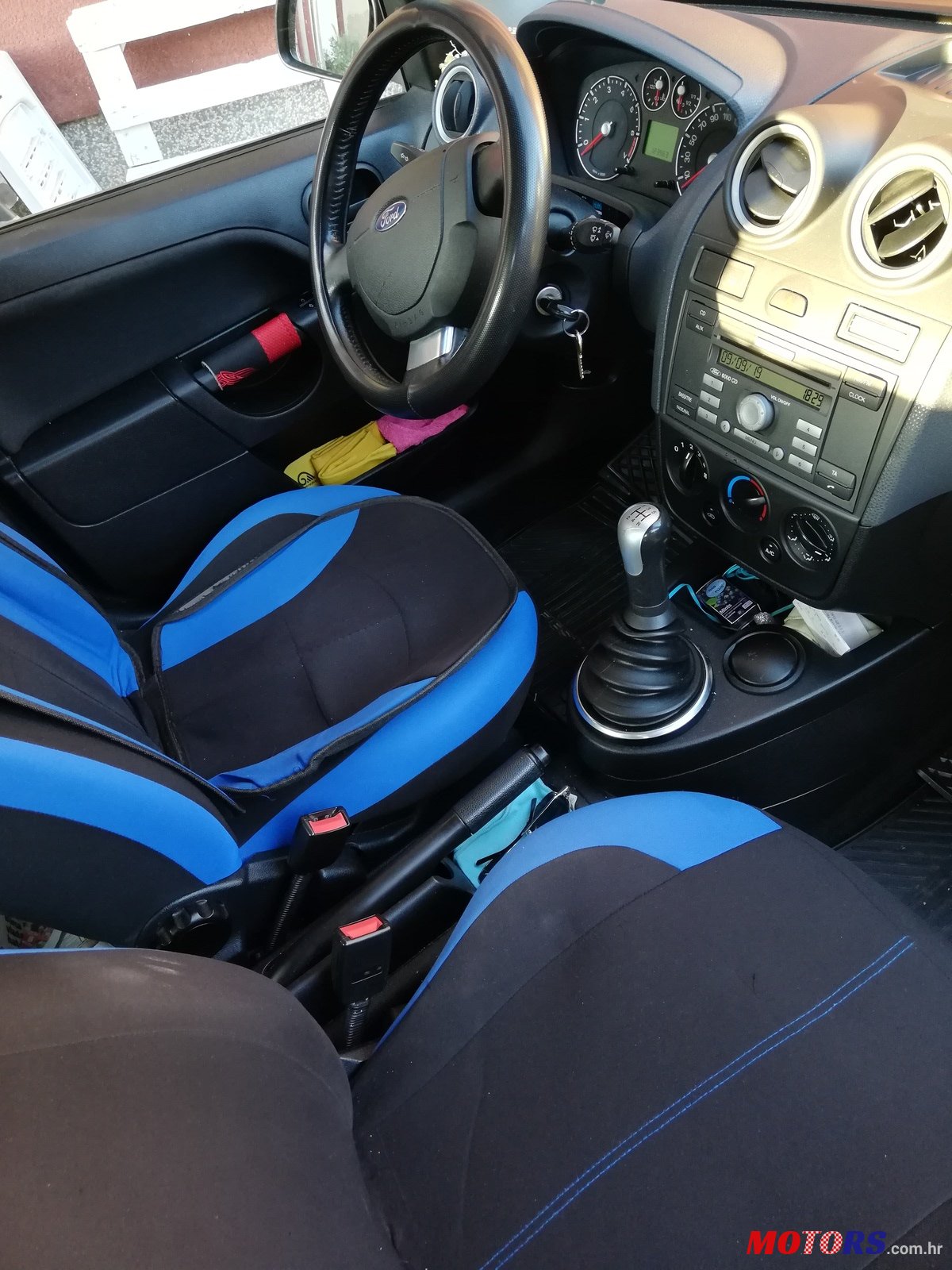 2007' Ford Fiesta photo #4