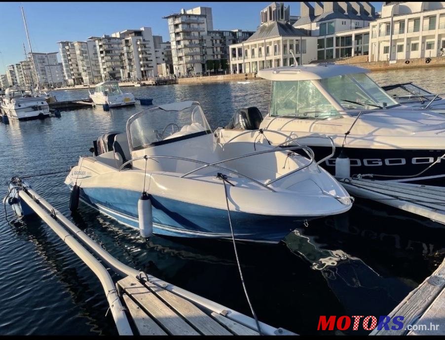 2005' Quicksilver 555 Commander photo #1