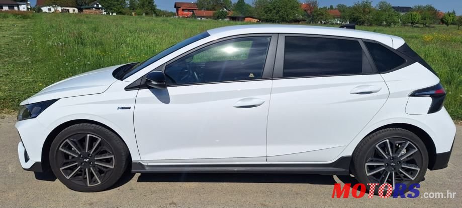 2022' Hyundai i10 1,0 T-Gdi photo #1