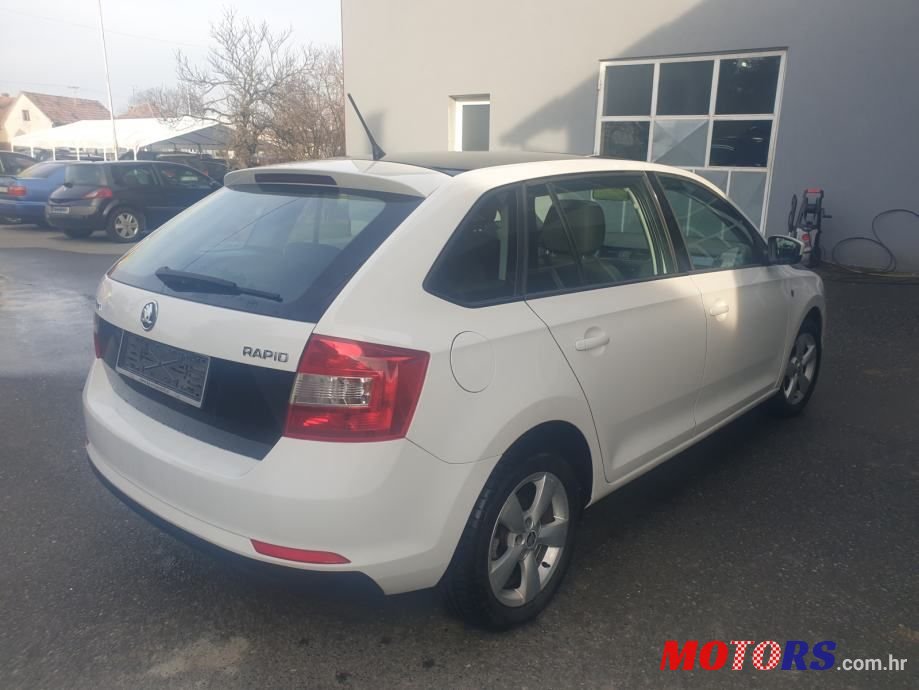 2013' Skoda Rapid 1,2 Tsi photo #4
