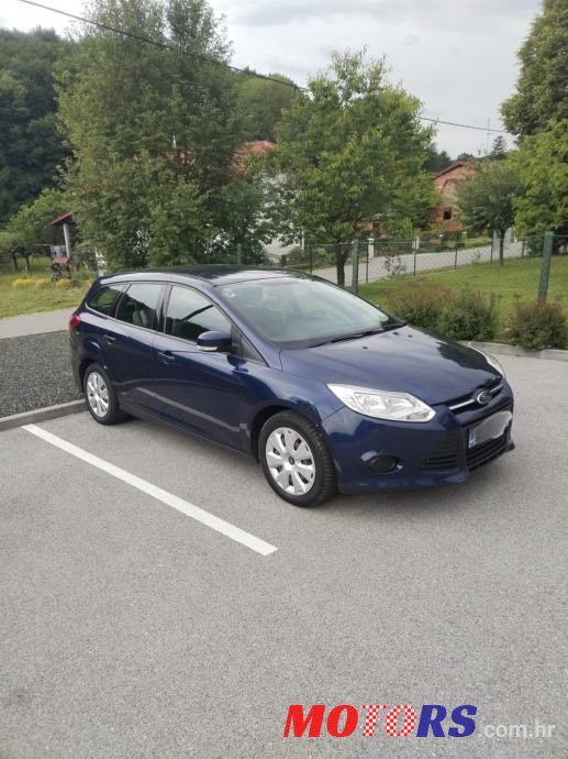 2012' Ford Focus Karavan photo #4