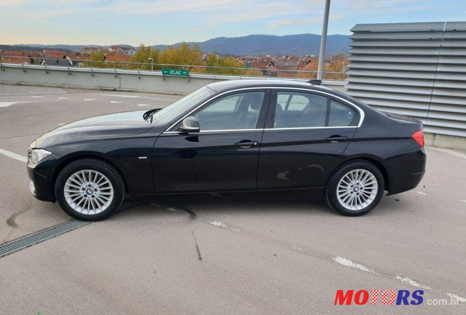 2015' BMW Serija 3 316D photo #1