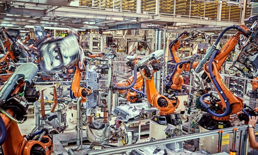 Superheroji u proizvodnji automobila: Škoda pokazala kakve sve vrste robota koristi