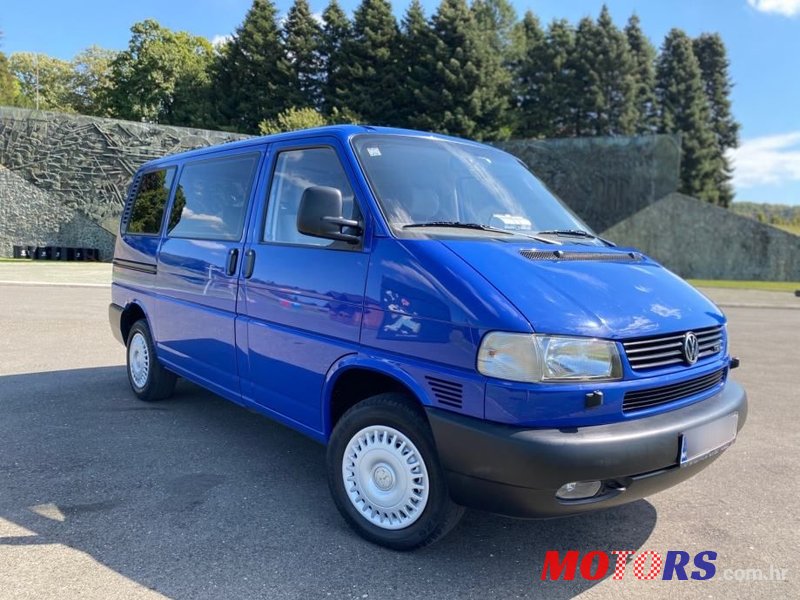 1999' Volkswagen Caravelle 2,5 Tdi photo #6