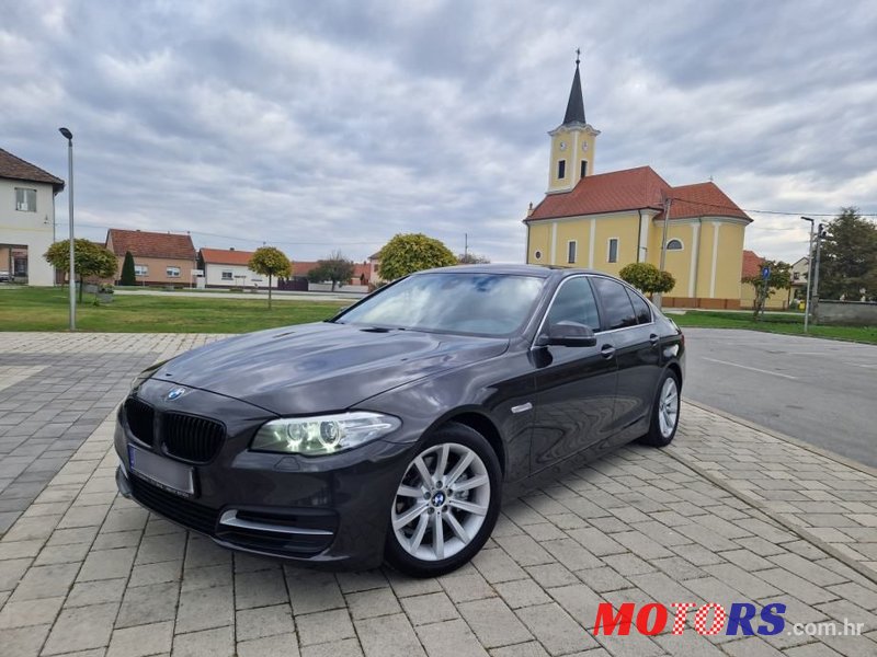 2015' BMW Serija 5 520D photo #3