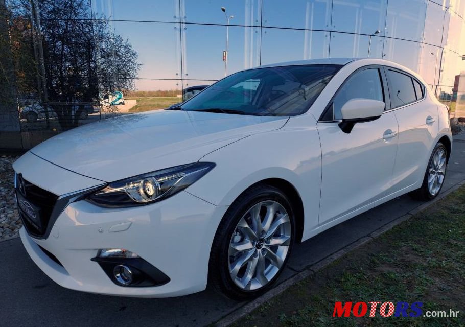 2015' Mazda 3 Cd150 photo #1