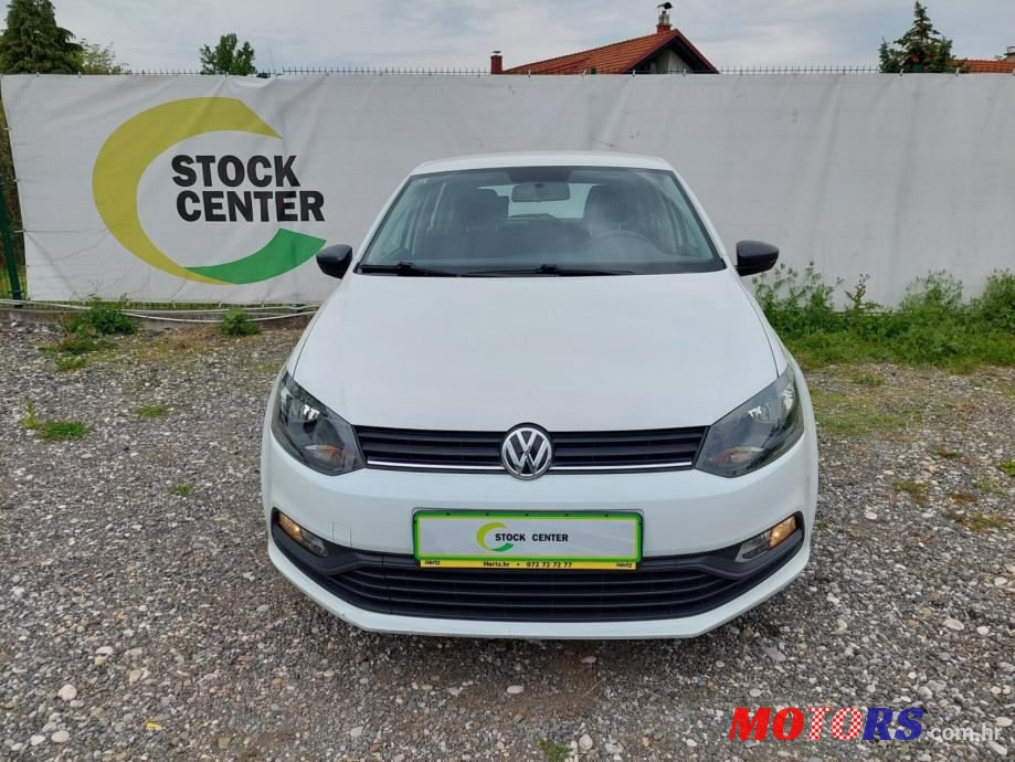 2016' Volkswagen Polo 1,0 photo #2