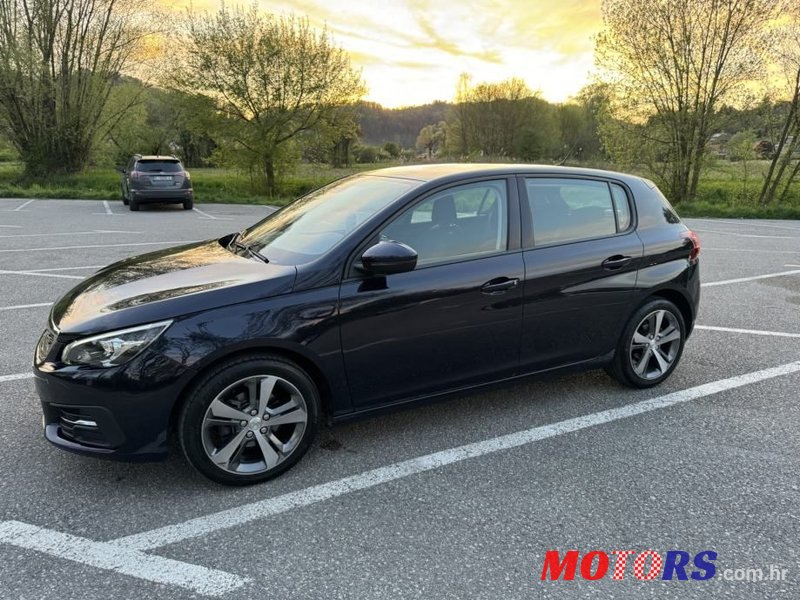 2019' Peugeot 308 1,5 Bluehdi photo #6