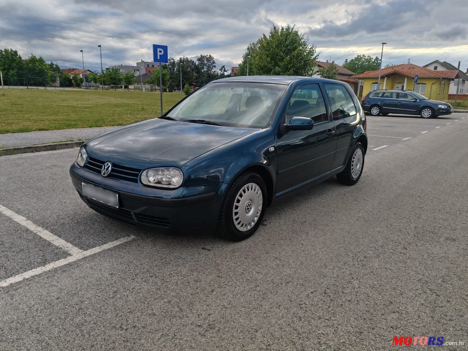 2002' Volkswagen Golf IV 1,9 Sdi photo #1
