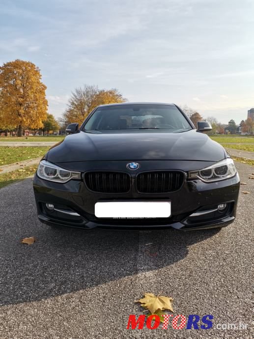 2013' BMW Serija 3 320D photo #1