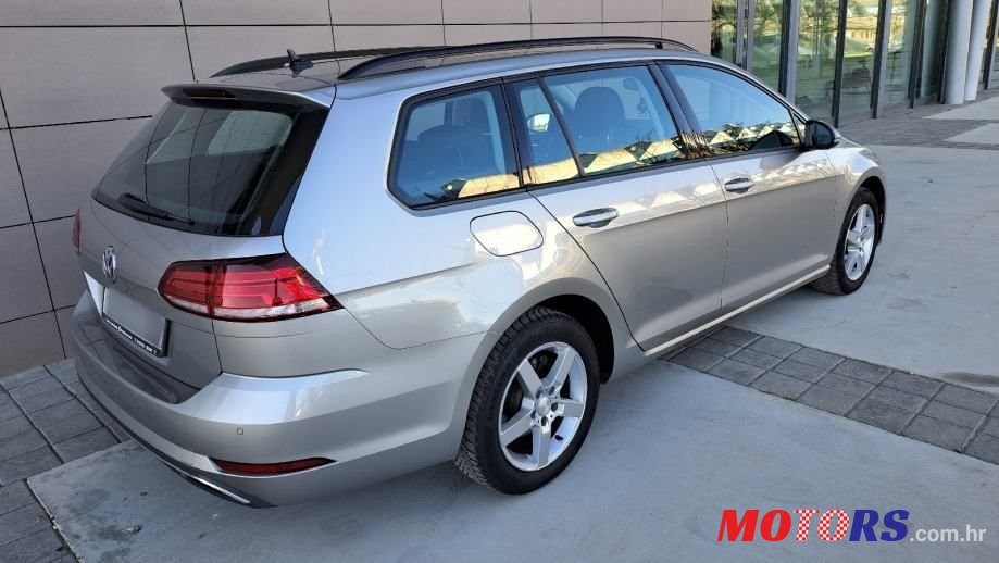 2018' Volkswagen Golf VII photo #5