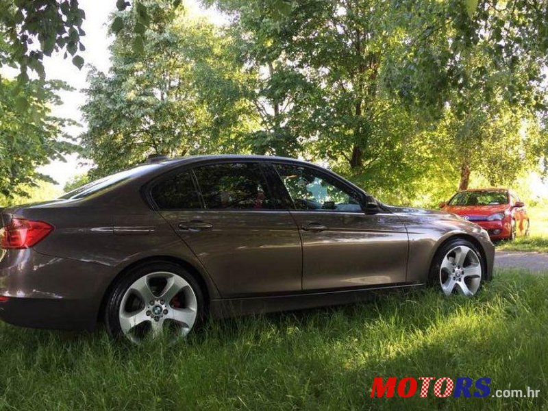 2014' BMW Serija 3 318D photo #2