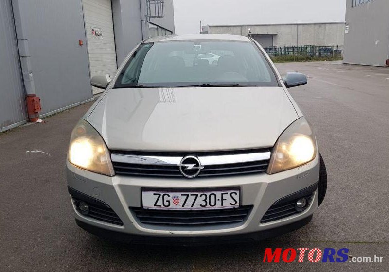 2006' Opel Astra 1,4 16V photo #3