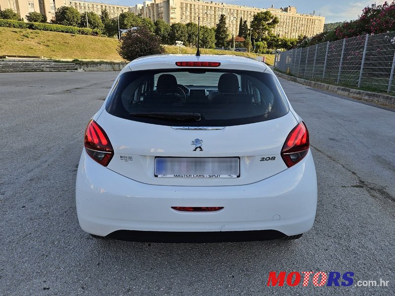 2020' Peugeot 208 1,5 Bluehdi photo #5