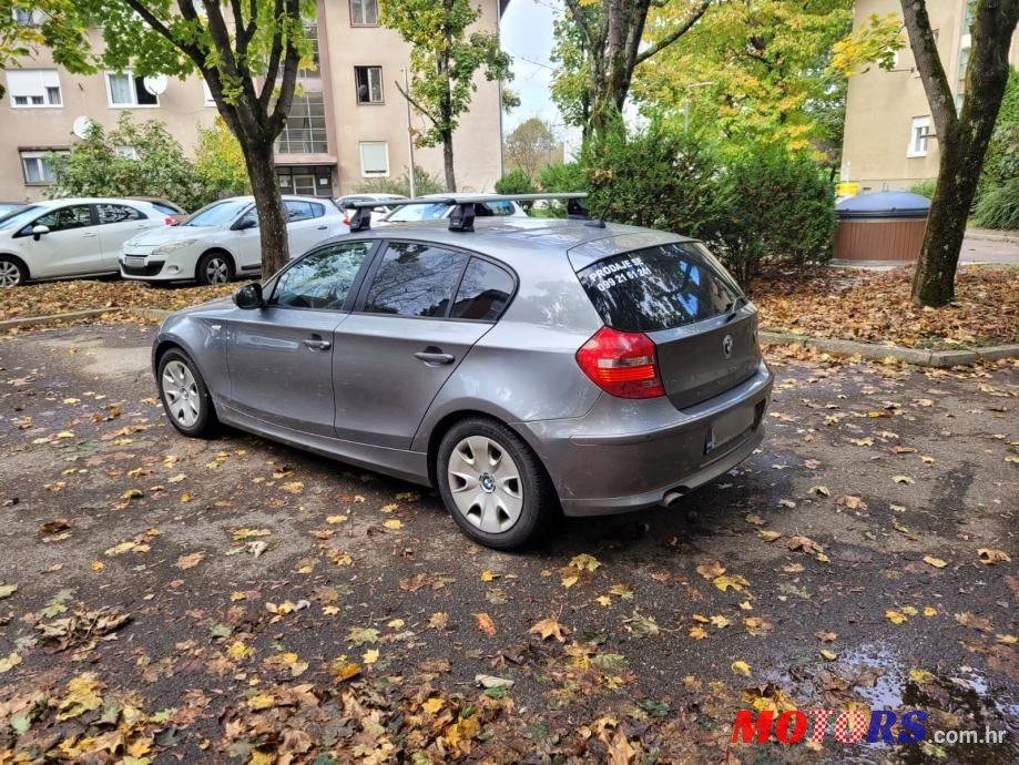 2010' BMW Serija 1 116D Sport photo #3