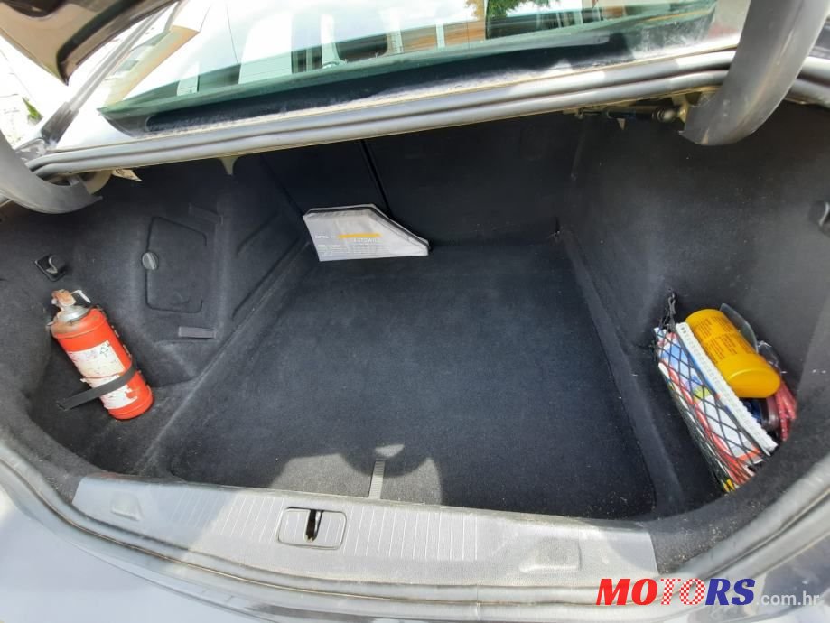 2015' Opel Astra 1,6 Cdti photo #2