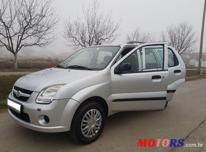 2005' Suzuki Ignis 1,3 photo #2